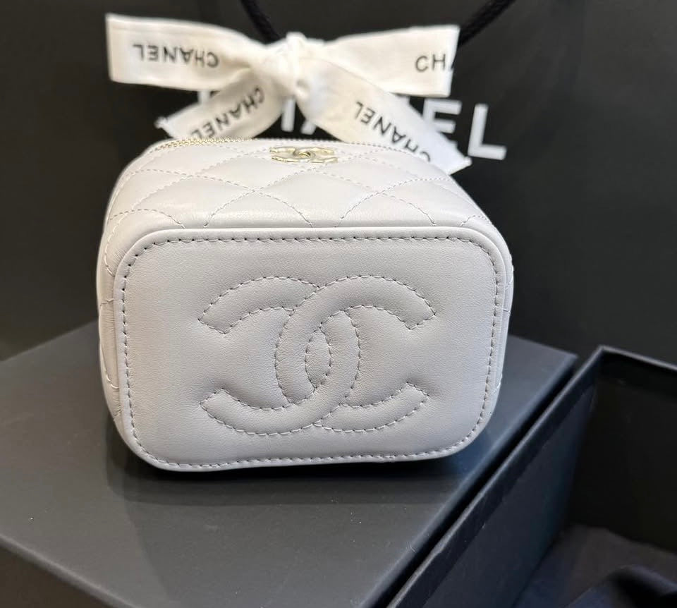 Chanel sac blanc
